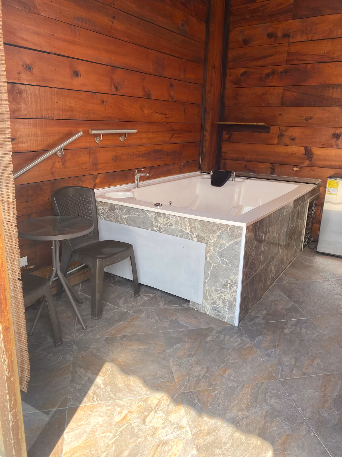 Jacuzzi privado del hotel